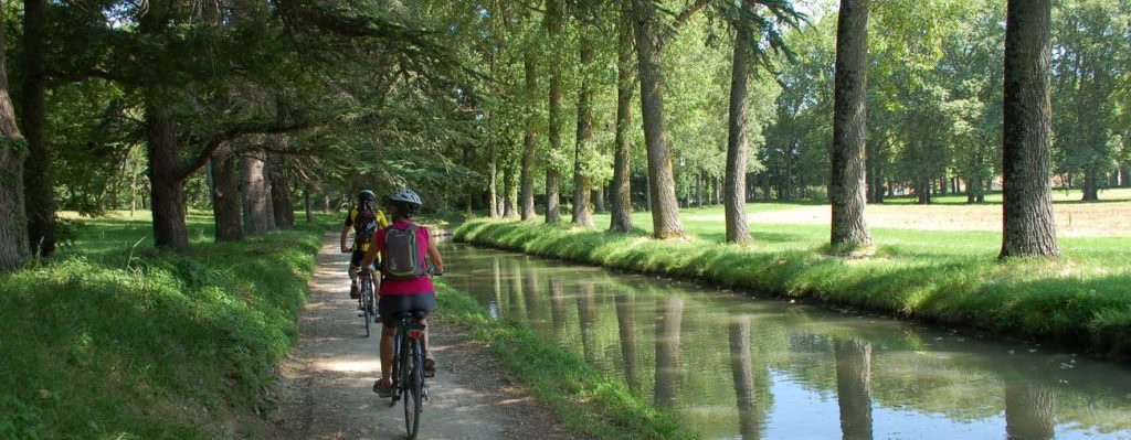 canal du midi à vélo en famille