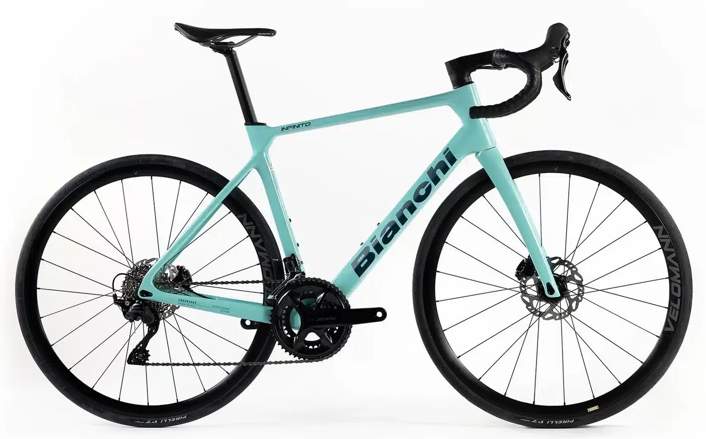 Vélo de route Bianchi Infinito